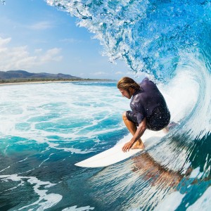 爱游戏体育入口-“激烈追逐：车队之间的巅峰对决”，激烈的追逐英语